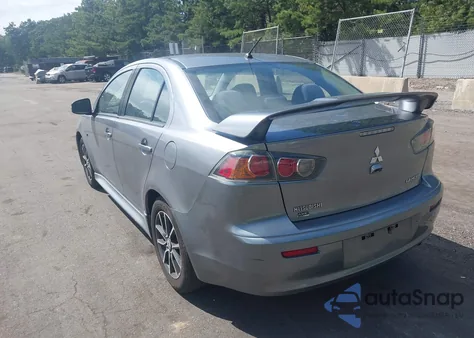 2017 Mitsubishi Lancer Es z USA, uszkodzony, nr VIN JA32V2FW6HU002808